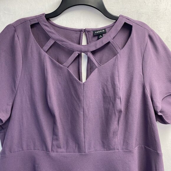 TORRID Cris Cross Crew-Neck Short Cap Sleeve Peplum Blouse Women Sz 0 Purple - Picture 12 of 16